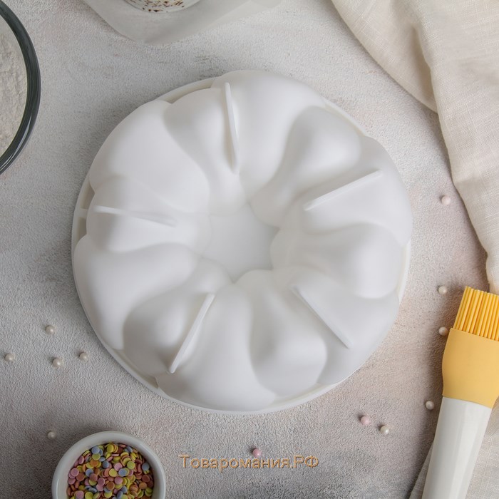 Форма для муссовых десертов и выпечки «Гранатовый браслет», силикон, 19,5×19,5×6,9 см, цвет белый