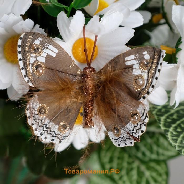 Бабочки для декора и флористики, на прищепке, пластиковые, коричневые, микс, 5 см и 8 см